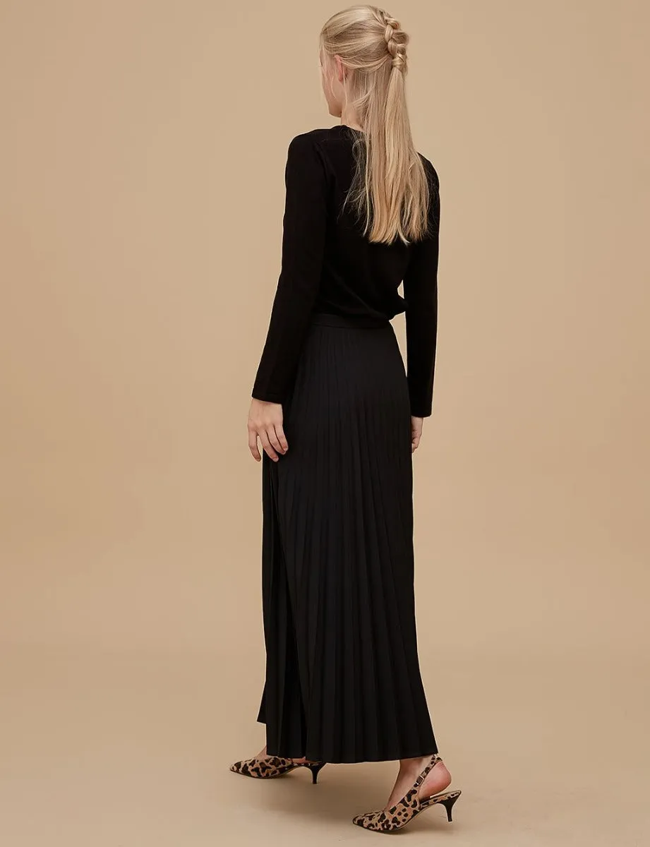 BASIC PLEATED SKIRT