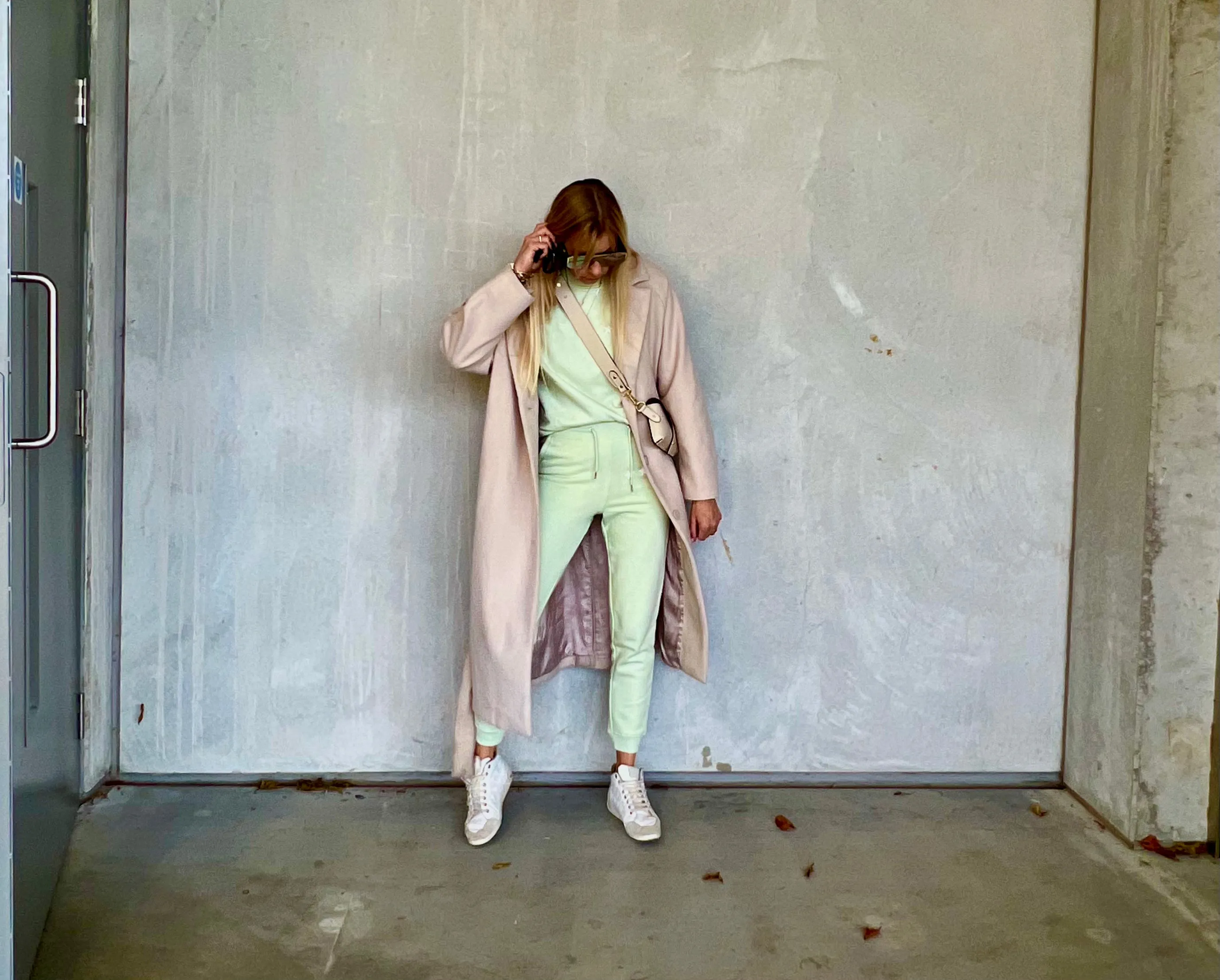 Light mint three stars sweatshirt *SALE* NOW 75% OFF!!!!!