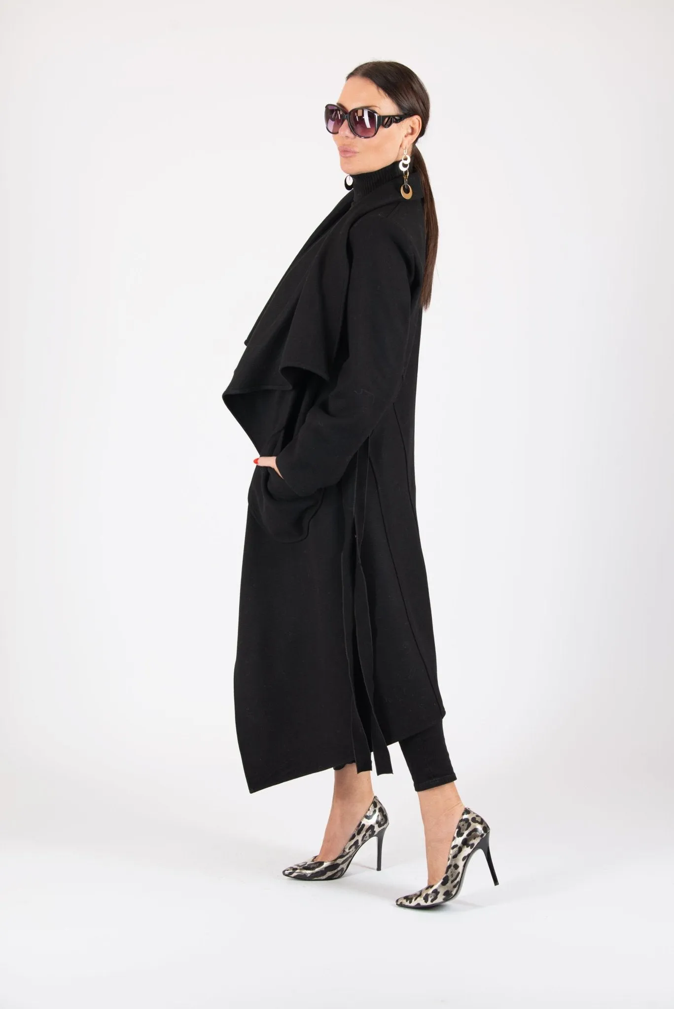 VICTORIA Autumn Women Black Coat