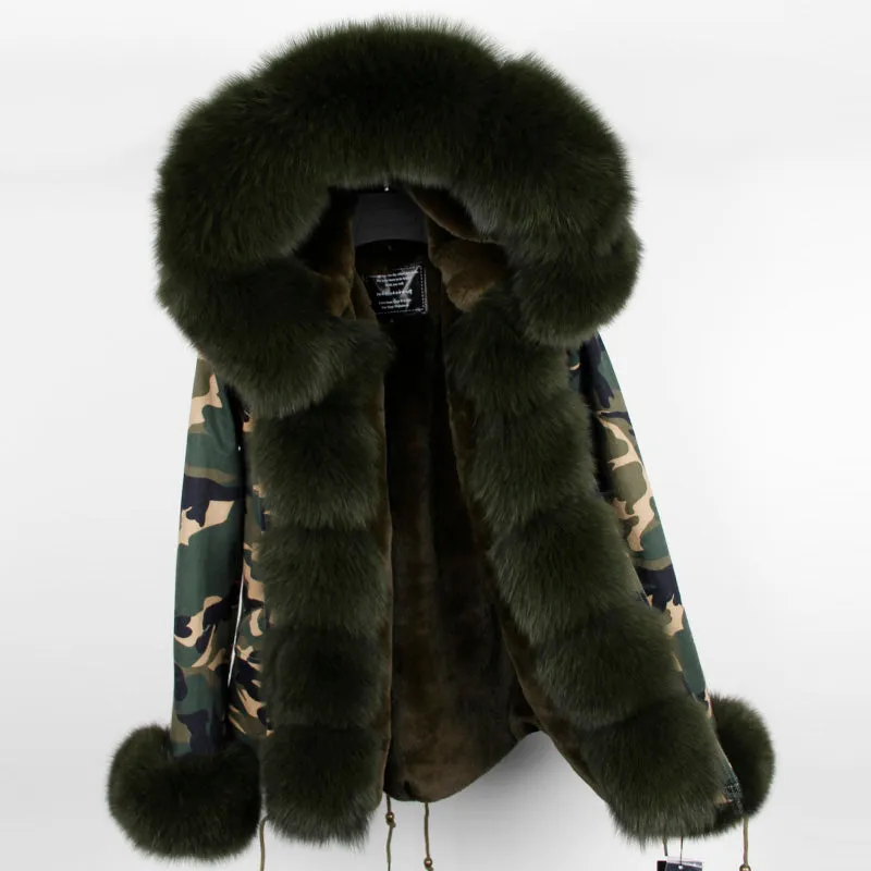 Women's Winter Casual Short Polyester Hooded Parka With Fox Fur