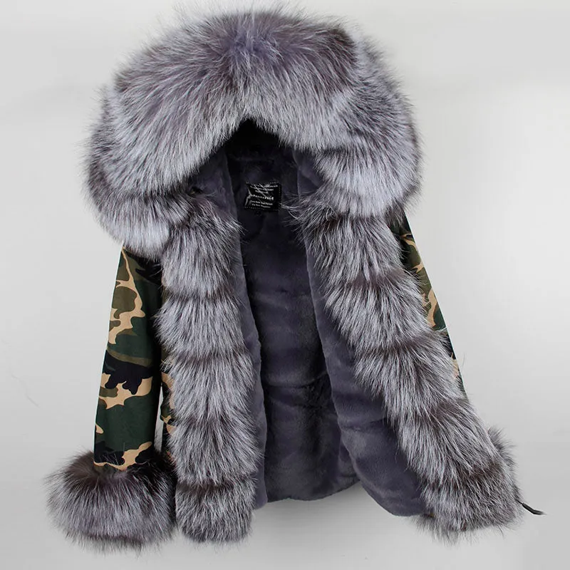 Women's Winter Casual Short Polyester Hooded Parka With Fox Fur